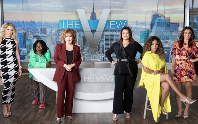 Sara Haines, Whoopi Goldberg, Joy Behar, Ana Navarro, Sunny Hostin, Alyssa Farah Griffin, The View, #TheView